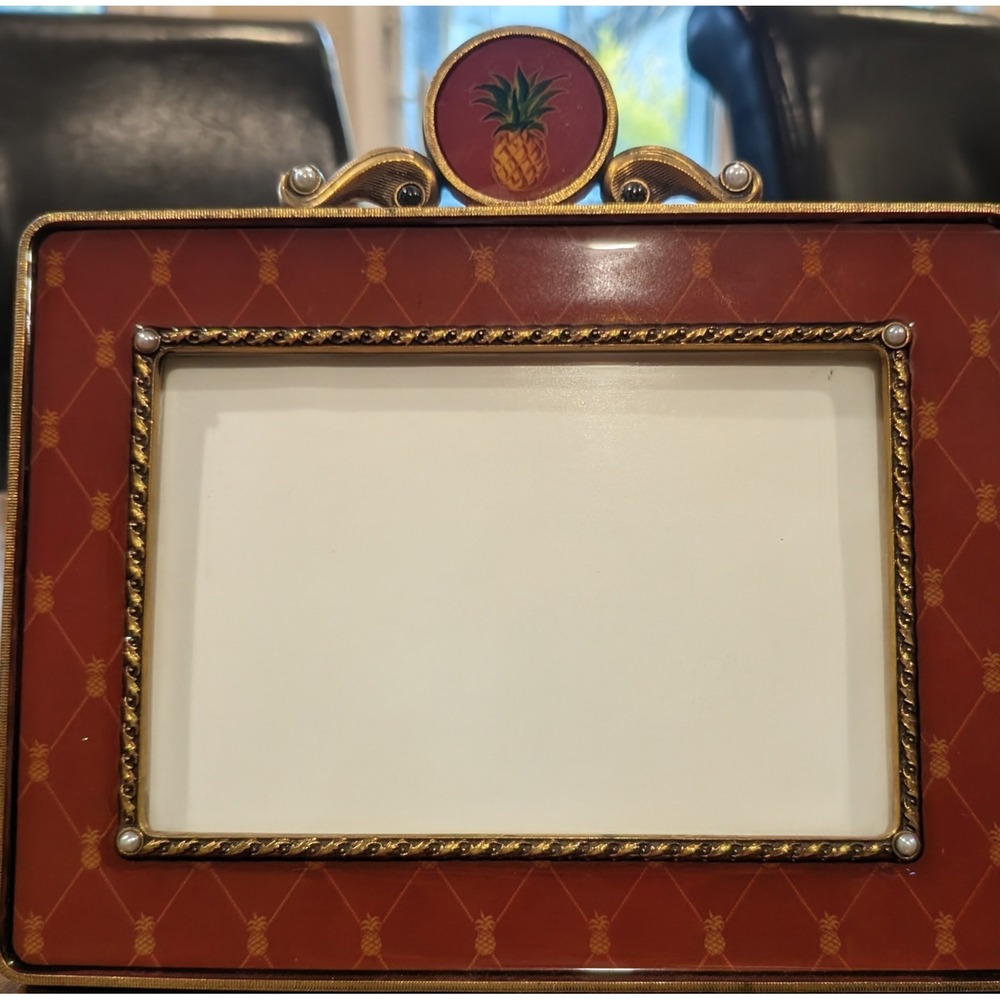 Vintage 1990's Pineapple Motif Enameled Picture Frame 4x6